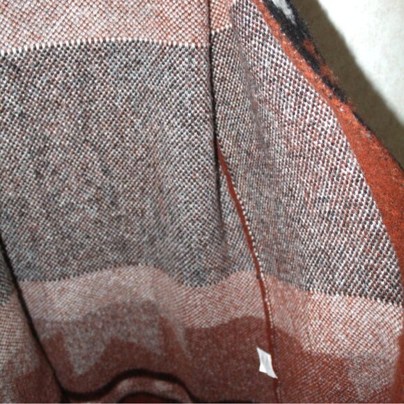 Snails & Cinnamon Aztec Print Long Oversized Warm Cardigan Pockets Size Large - Picture 14 of 16